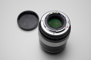 VOIGTLANDER125APO-002