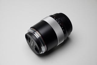 VOIGTLANDER125APO-005